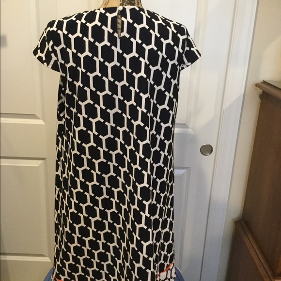 Madison Leigh Woman dress - Picture 3 of 7